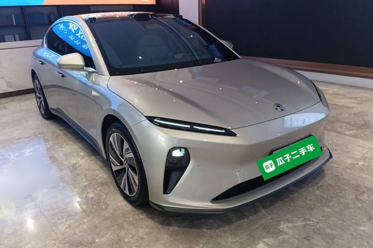 Used Nio ET5 2022 75 kWh Front Right 45 Deg