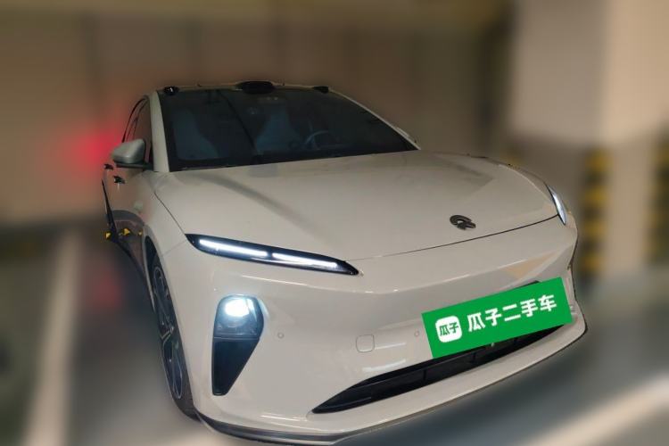 Used Nio ET5 2022 75 kWh Front Right 45 Deg