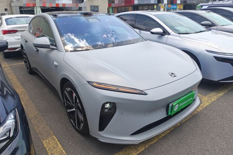 Used Nio ET5 2022 75 kWh Front Right 45 Deg