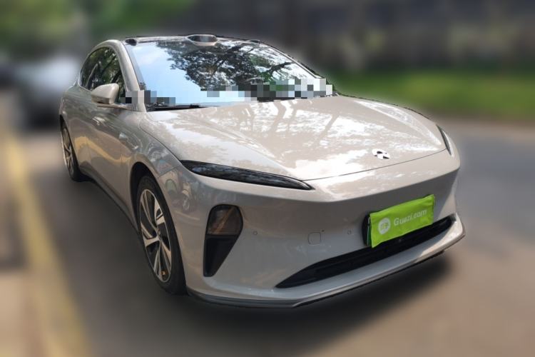 Used Nio ET5 2022 75 kWh Front Right 45 Deg