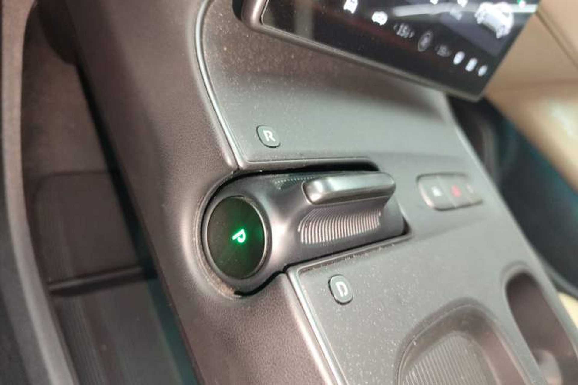 Used Nio ET5 2022 75 kWh Gear Lever