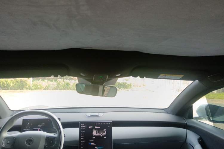 Used Nio ET5 2022 75 kWh Headliner