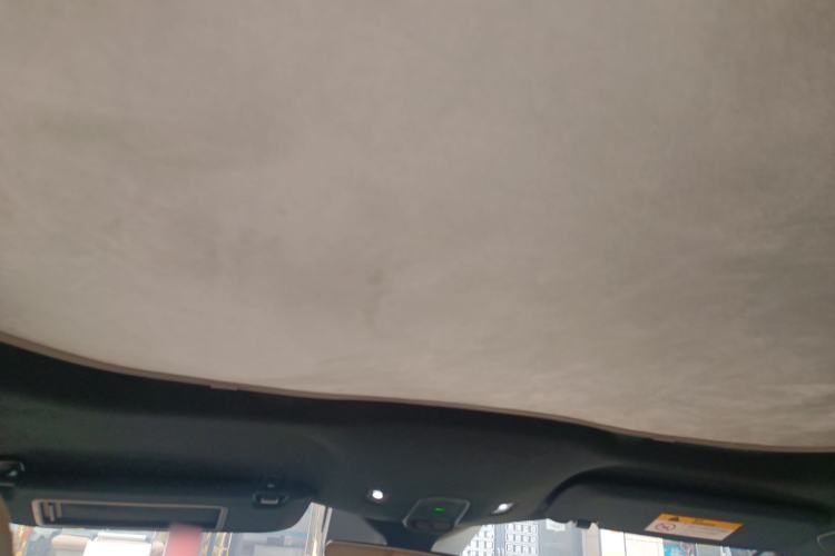 Used Nio ET5 2022 75 kWh Headliner