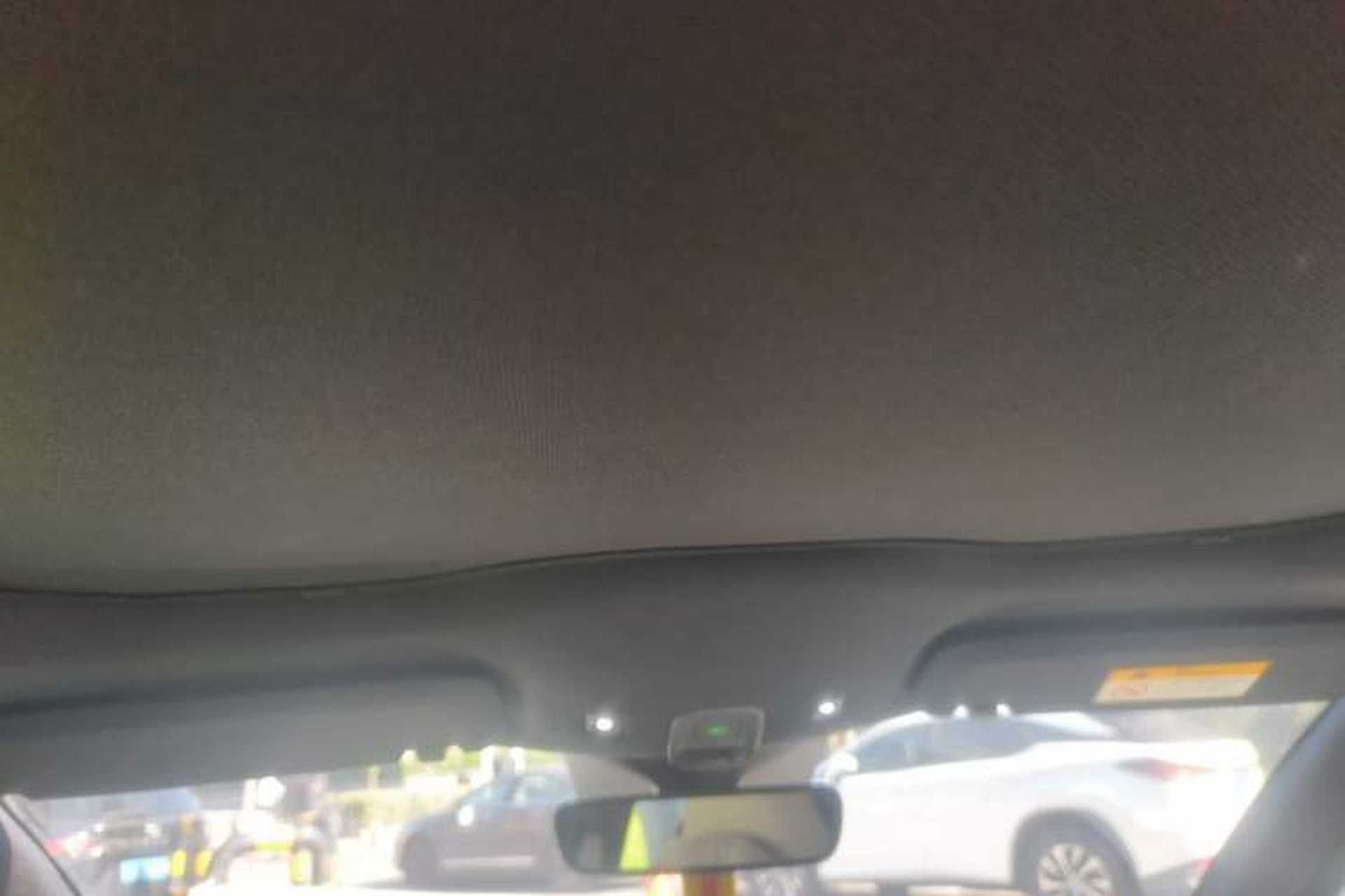 Used Nio ET5 2022 75 kWh Headliner
