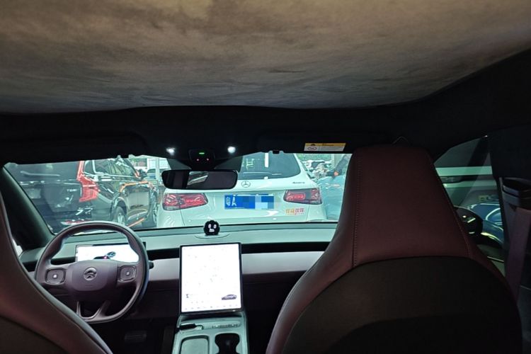 Used Nio ET5 2022 75 kWh Headliner