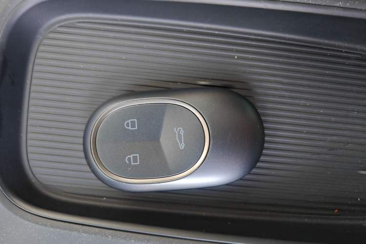 Used Nio ET5 2022 75 kWh Interior 1