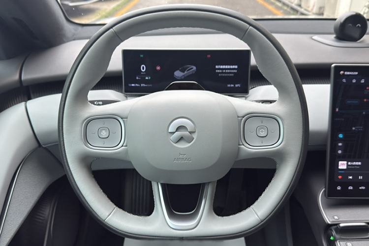 Used Nio ET5 2022 75 kWh Interior 3