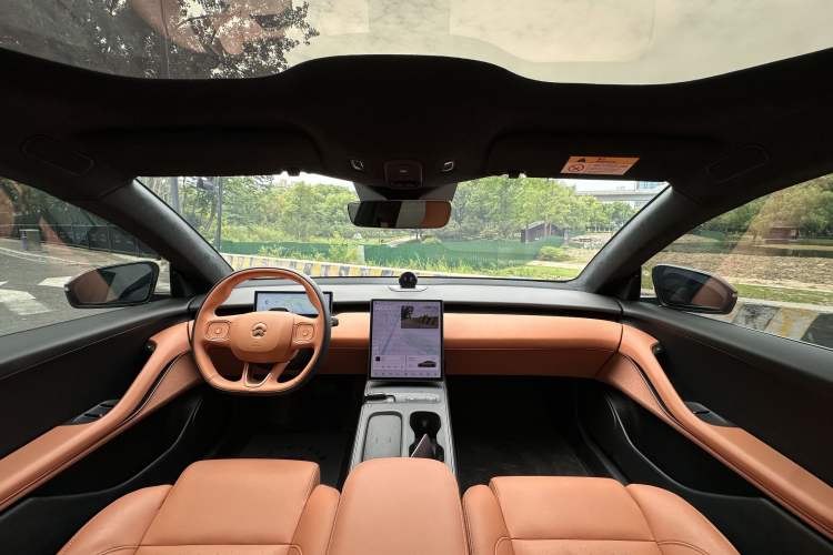 Used Nio ET5 2022 100 kWh Interior 7