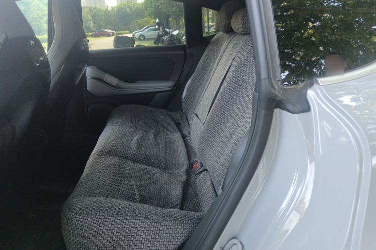 Used Nio ET5 2022 75 kWh Left Rear Seat