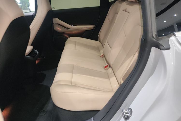 Used Nio ET5 2022 75 kWh Left Rear Seat