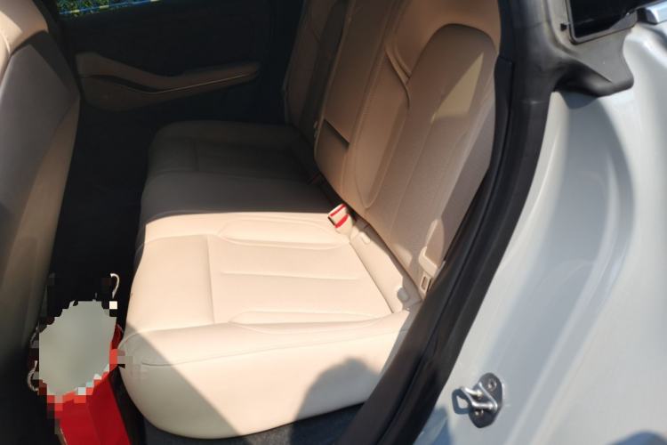Used Nio ET5 2022 75 kWh Left Rear Seat