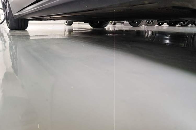 Used Nio ET5 2022 75 kWh Left Side Sill