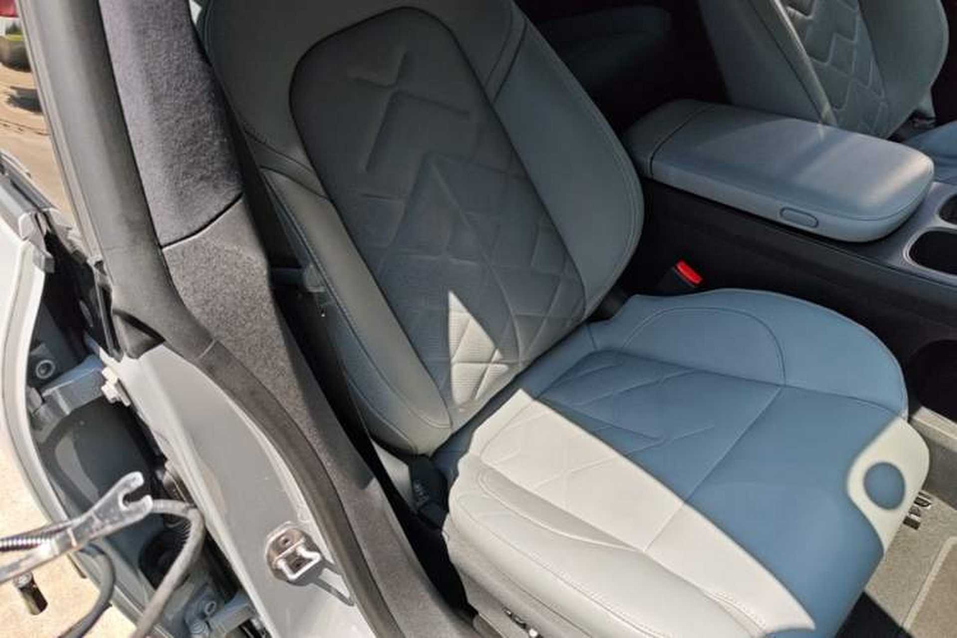 Used Nio ET5 2022 75 kWh Right Front Seat