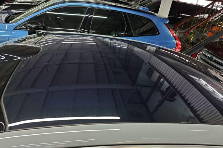 Used Nio ET5 2022 75 kWh Roof