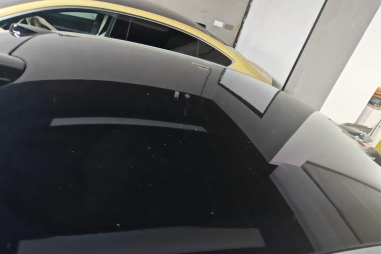 Used Nio ET5 2022 75 kWh Roof