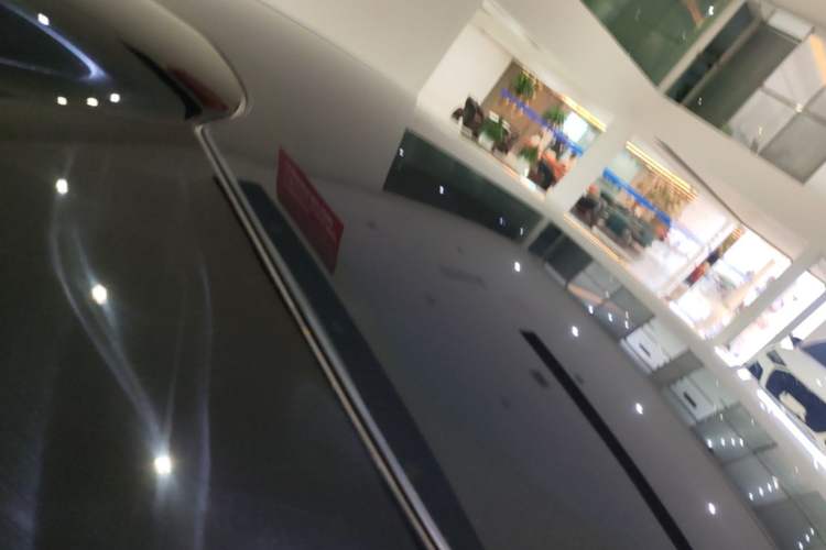 Used Nio ET5 2022 75 kWh Roof