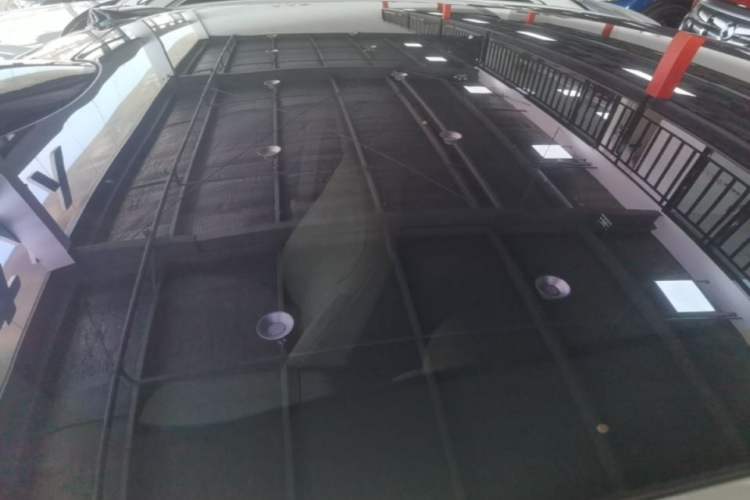 Used Nio ET5 2022 75 kWh Roof