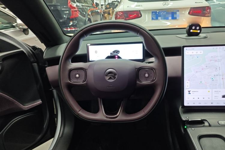 Used Nio ET5 2022 75 kWh Steering Wheel