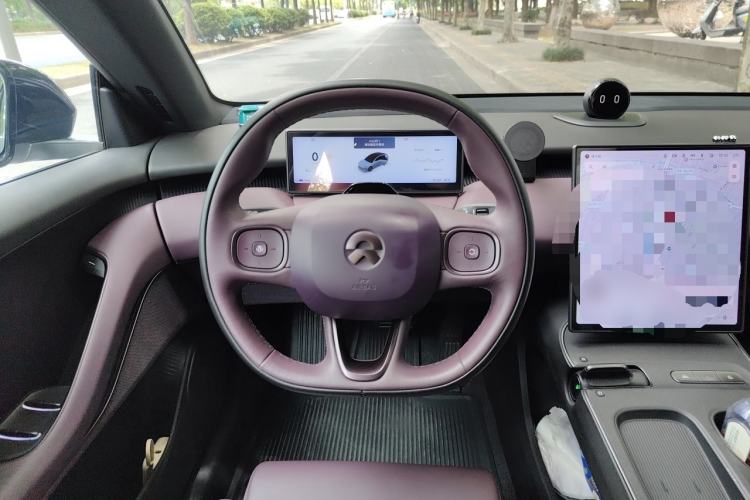Used Nio ET5 2022 75 kWh Steering Wheel
