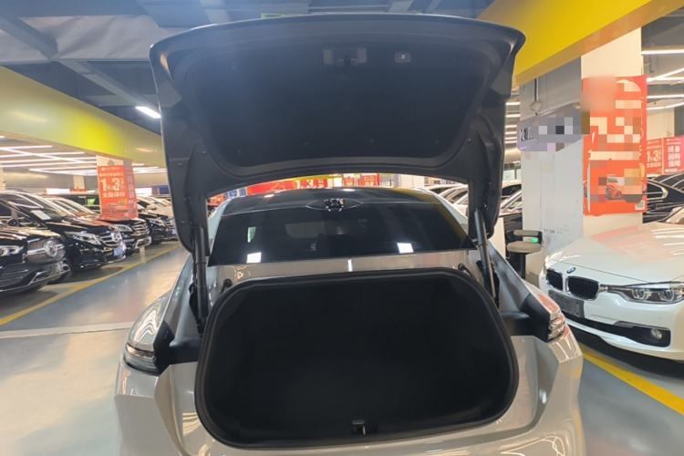 Used Nio ET5 2022 100 kWh Trunk