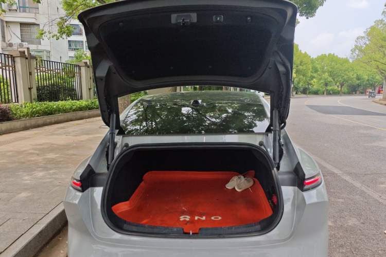 Used Nio ET5 2022 75 kWh Trunk