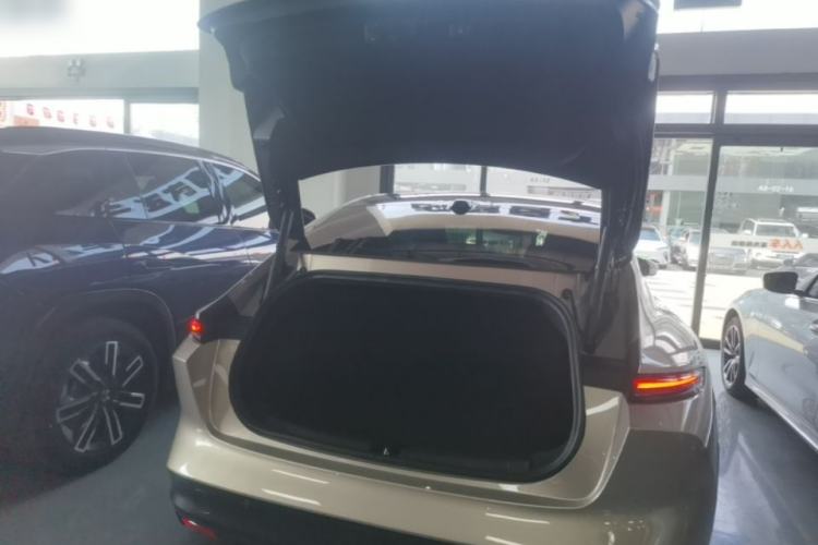Used Nio ET5 2022 75 kWh Trunk