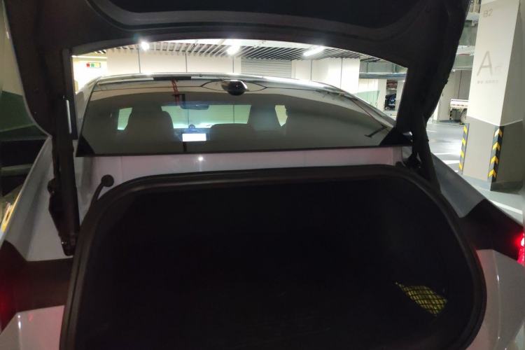 Used Nio ET5 2022 75 kWh Trunk
