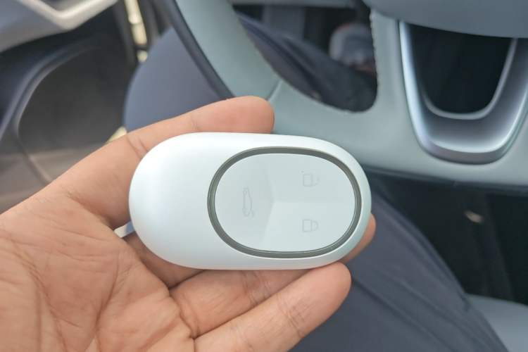 Used Nio ET5 2022 75 kWh Vehicle Key