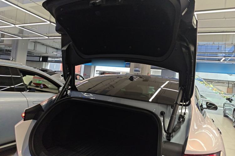 Used Nio ET5 2022 75 kWh Trunk