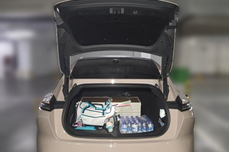Used Nio ET5 2022 100 kWh Trunk