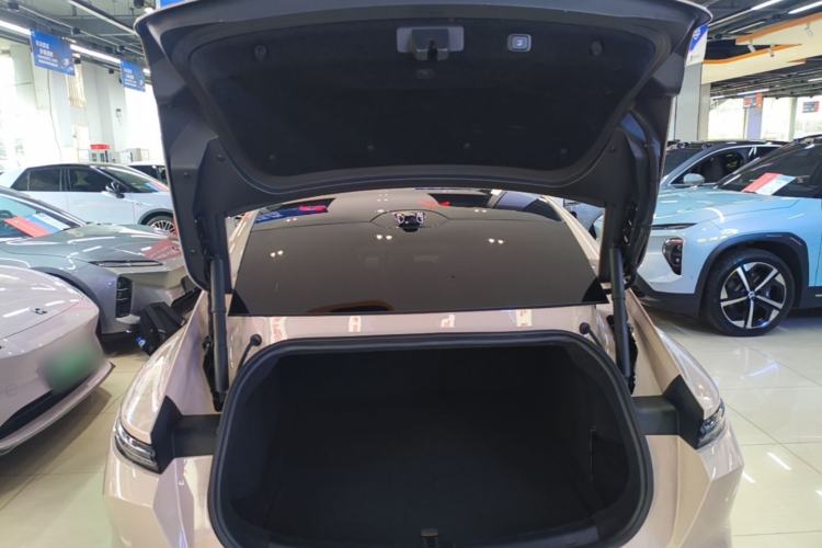 Used Nio ET5 2022 75 kWh Trunk