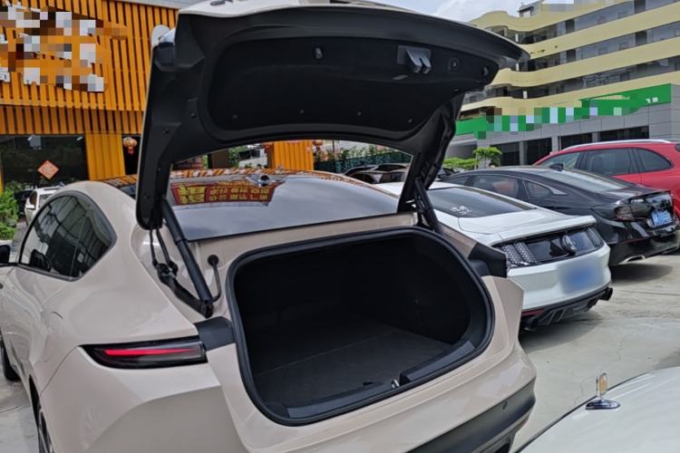 Used Nio ET5 2022 75 kWh Trunk