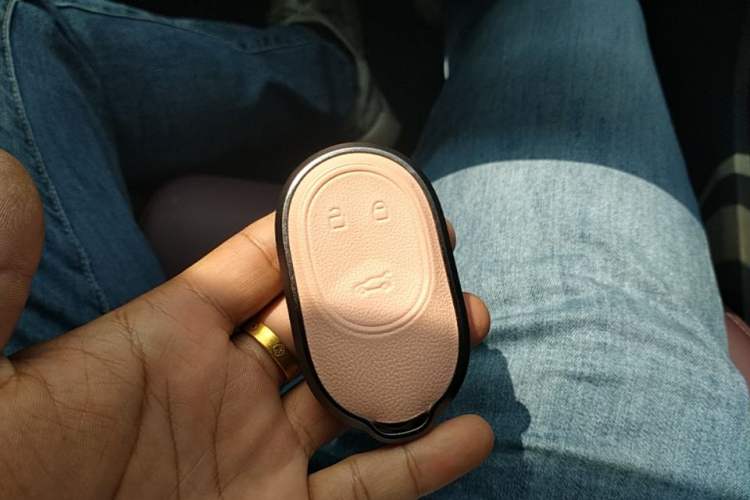 Used Nio ET5 2022 75 kWh Vehicle Key