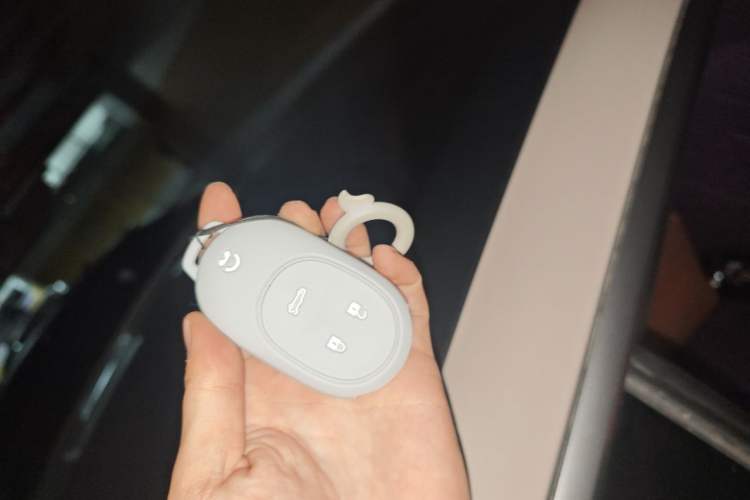 Used Nio ET5 2022 100 kWh Vehicle Key
