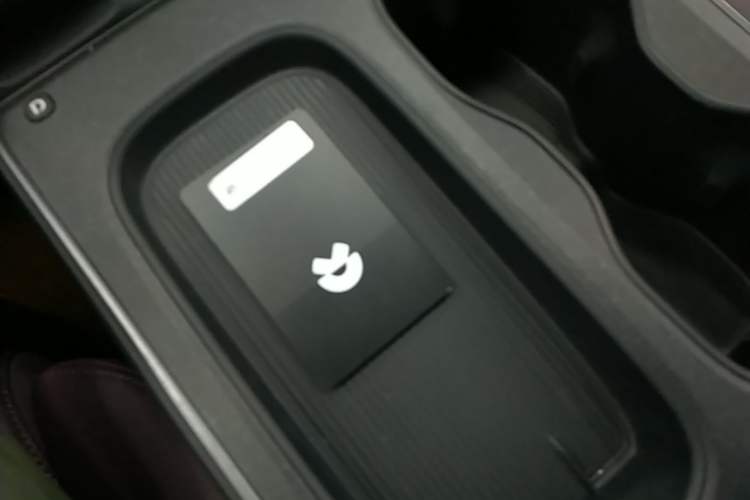 Used Nio ET5 2022 75 kWh Vehicle Key