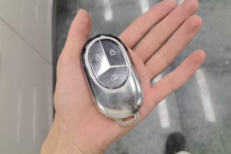 Used Nio ET5 2022 75 kWh Vehicle Key