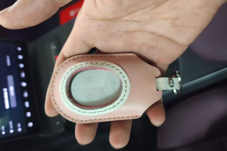 Used Nio ET5 2022 75 kWh Vehicle Key