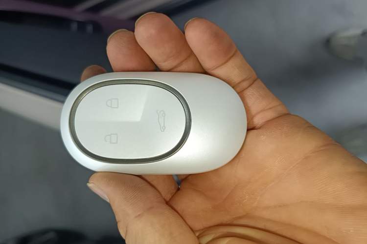 Used Nio ET5 2022 100 kWh Vehicle Key