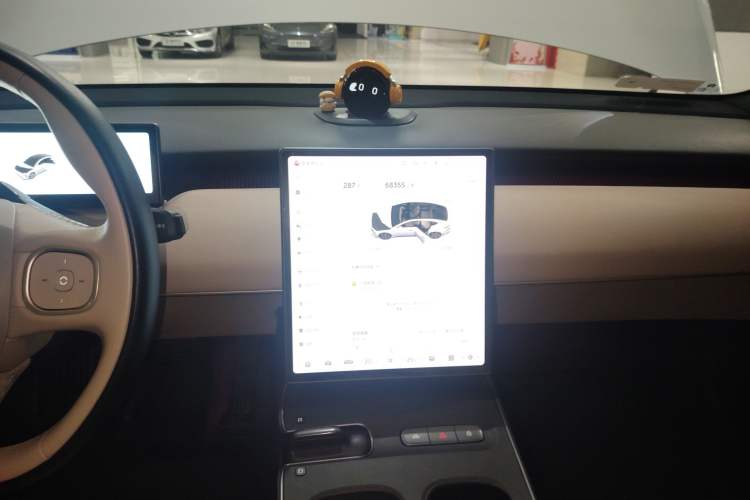 Used Nio ET5 2022 75 kWh Audio And AC Panel