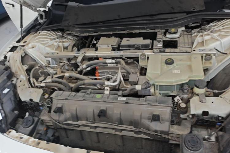 Used Nio ET5 2022 75 kWh Engine Bay