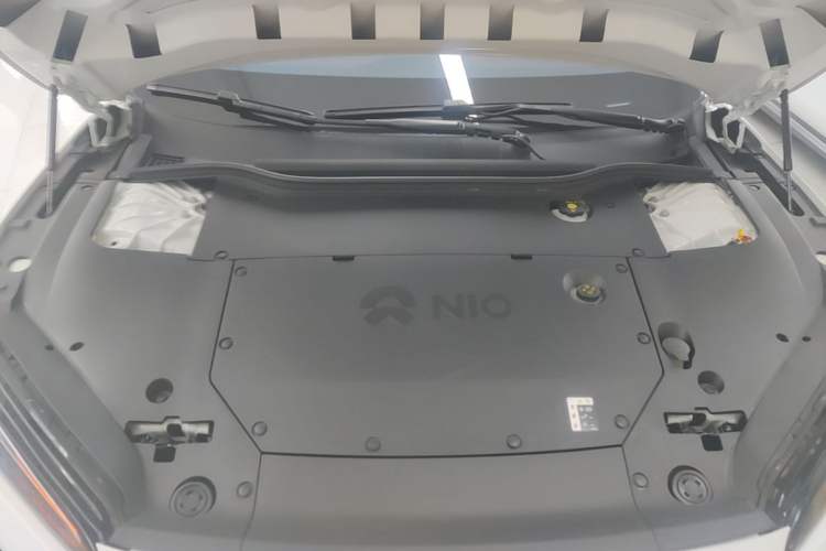 Used Nio ET5 2022 75 kWh Engine Bay