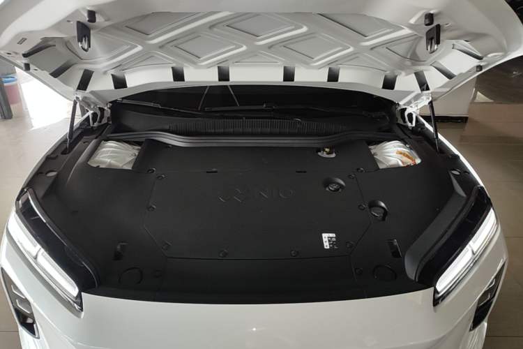 Used Nio ET5 2022 75 kWh Engine Bay