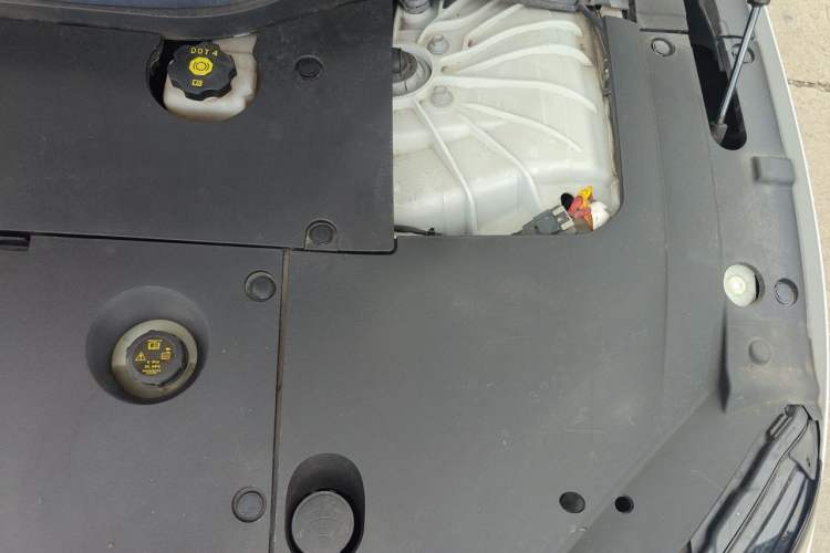 Used Nio ET5 2022 100 kWh Engine Bay Left