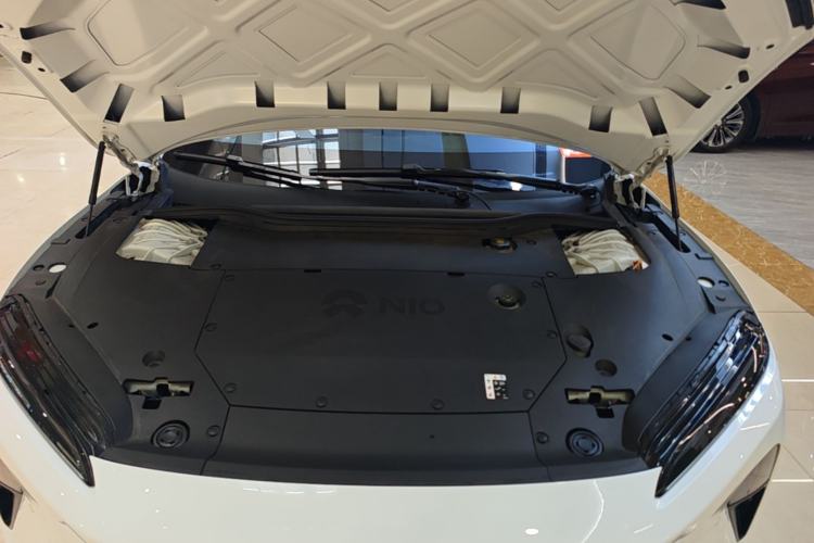 Used Nio ET5 2022 75 kWh Engine Bay