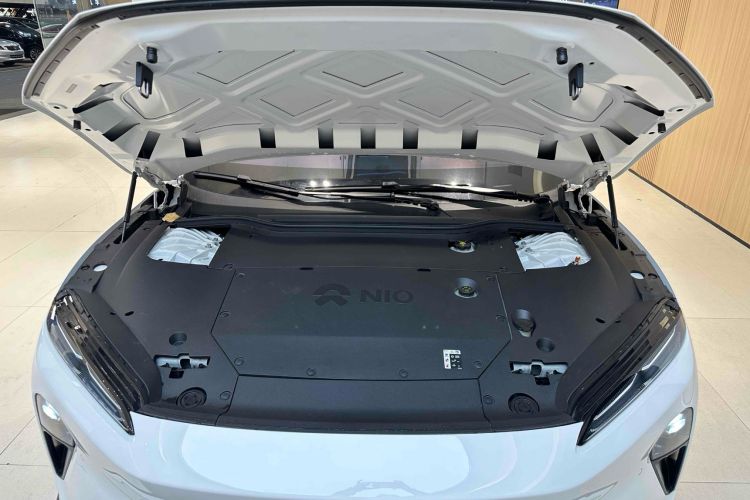 Used Nio ET5 2022 75 kWh Engine Bay