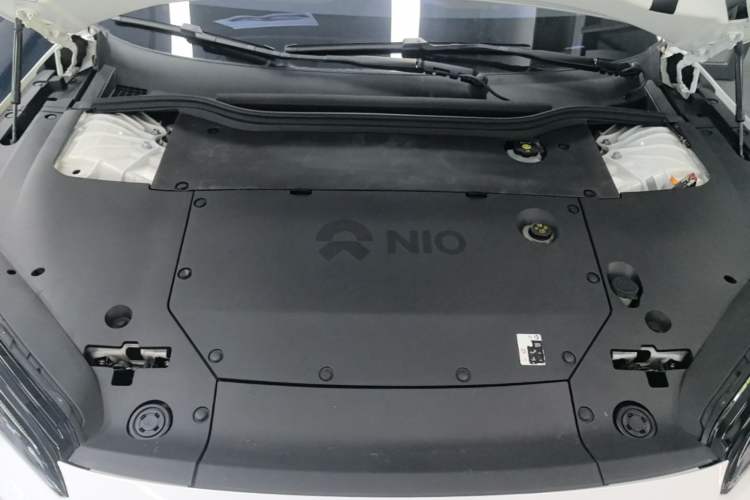 Used Nio ET5 2022 75 kWh Engine Bay