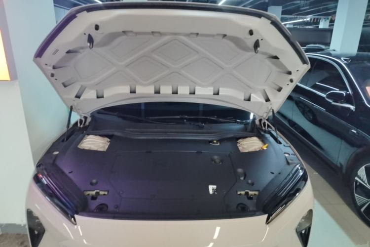 Used Nio ET5 2022 75 kWh Engine Bay
