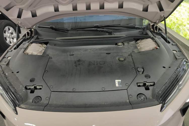 Used Nio ET5 2022 75 kWh Engine Bay