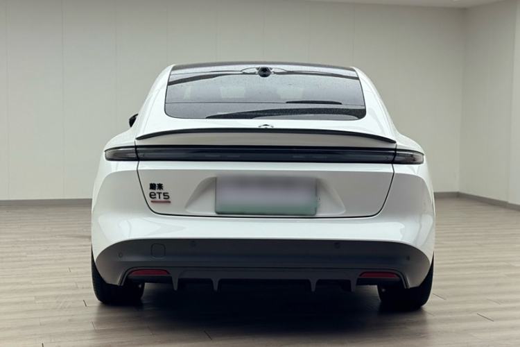 Used Nio ET5 2022 75 kWh Exterior 1
