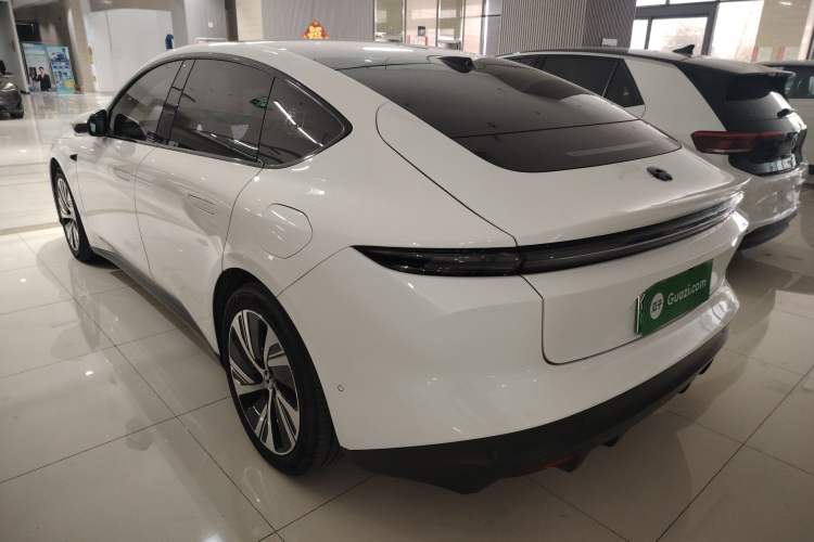 Used Nio ET5 2022 75 kWh Exterior 3